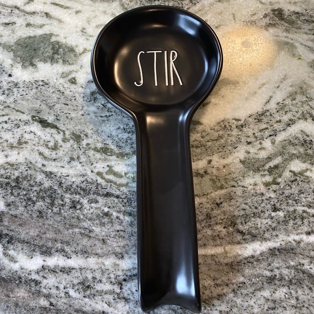 Rae Dunn Black ‘Stir’ Spoon rest